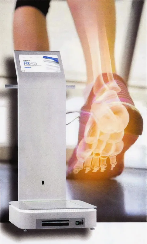 Dottoressa Giulia Nitoglia Osteopata nuovo Kiosk FootBalance allo studio.